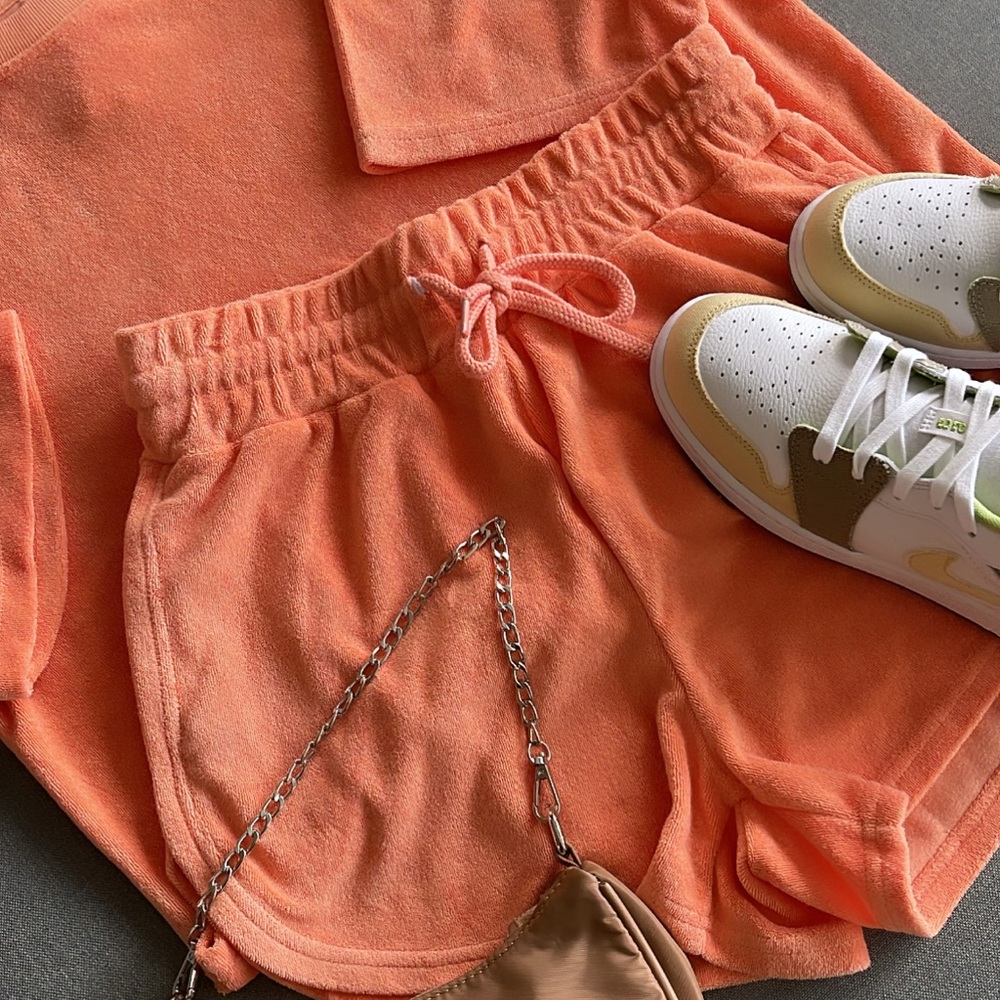 Cozy Women's Orange Terry Shorts and Top Set - Picture 5 of 6